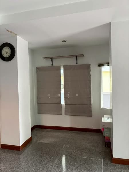 หมู่บ้านมณีรินทร์ รัตนาธิเบศร์, Nonthaburi, ถนนรัตนาธิเบศร์, Sai Ma, Muang Nonthaburi, Nonthaburi, 3 Bedrooms, 200 sqm, Single Detached House For Sale, by คุณจุ๊บ, 500327169 - DDproperty.com