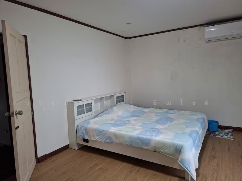 Baan Sirathanee Kanchanapisek-Suanpak 32, Nonthaburi, Soi Suan Phak 32, Plai Bang Road, Mahasawat, Bang Kruai, Nonthaburi, 3 Bedrooms, 160 sqm, Single Detached House For Rent, by ปรินทร์ญาดา ชิณโชติ, 500327191 - DDproperty.com