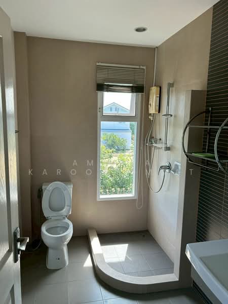 Laddarom Elegant Wongwan-Sathorn, Bangkok, 469 Kanchanapisek Road, Lak Song, Bang Khae, Bangkok, 4 Bedrooms, 192 sqm, Single Detached House For Rent, by Amwika Karoonsombat, 500327198 - DDproperty.com