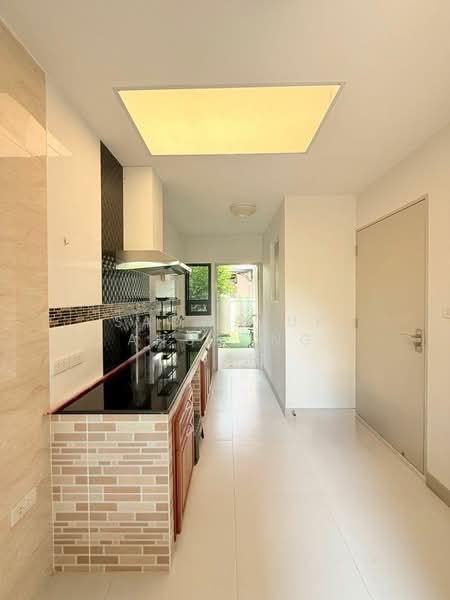 Life Bangkok Boulevard Wongwaen-Rama 9, Bangkok, Kanchanaphisek Road, Saphan Sung, Bangkok, 3 Bedrooms, 207 sqm, Single Detached House For Sale, by Saowaluk Anupong, 500327203 - DDproperty.com