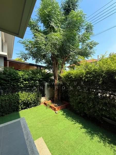 Life Bangkok Boulevard Wongwaen-Rama 9 : ไลฟ์ บางกอก บูเลอวาร์ด วงแหวน-พระราม9, กรุงเทพ, ถนนกาญจนาภิเษก, สะพานสูง, กรุงเทพ, 207 ตร.ม., บ้านเดี่ยว ขาย, โดย Saowaluk Anupong, 500327203 - DDproperty.com