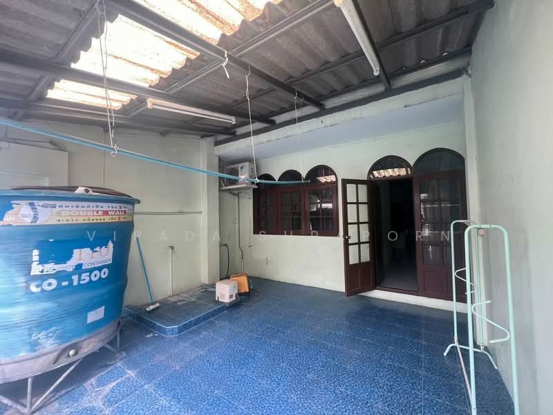 4-BR Townhouse, Bangkok, Bangpakok, Rat Burana, Bangkok, 4 Bedrooms, 325 sqm, Townhouse For Sale, by Vipada Supaporn, 500327231 - DDproperty.com