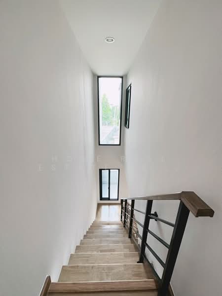 Baan Klang Muang Rama3-Suksawat, Samut Prakan, Suksawat Road, Talat, Phra Pra Daeng, Samut Prakan, 3 Bedrooms, 143 sqm, Townhouse For Sale, by HOME Real Estate Service, 500327234 - DDproperty.com