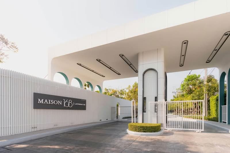 undefined, Bangkok, Khlong Chan, Bang Kapi, Bangkok, 3 Bedrooms, 209 sqm, Single Detached House For Sale, by Vipada Supaporn, 500327244 - DDproperty.com
