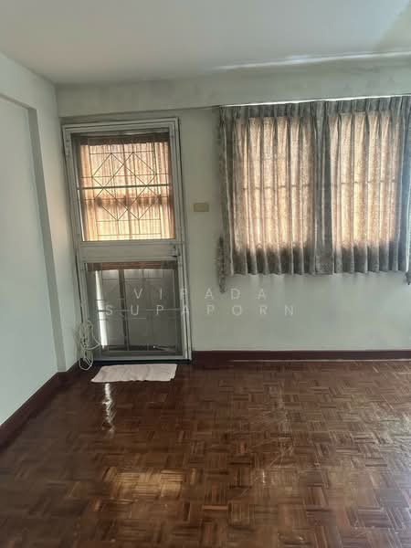 undefined, Bangkok, Chorake Bua, Lat Phrao, Bangkok, 4 Bedrooms, 68 sqm, Townhouse For Sale, by Vipada Supaporn, 500327256 - DDproperty.com