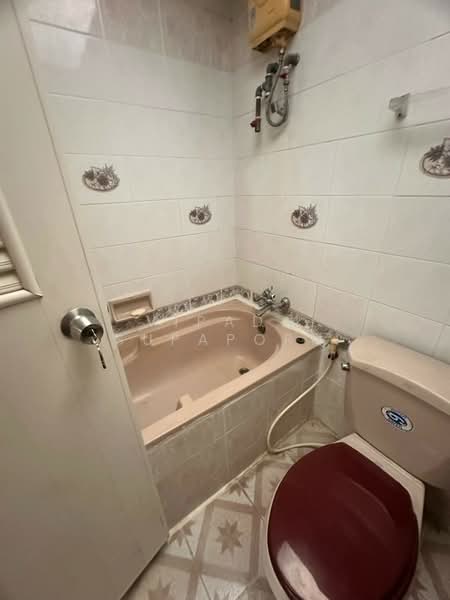 undefined, Bangkok, Chorake Bua, Lat Phrao, Bangkok, 4 Bedrooms, 68 sqm, Townhouse For Sale, by Vipada Supaporn, 500327256 - DDproperty.com