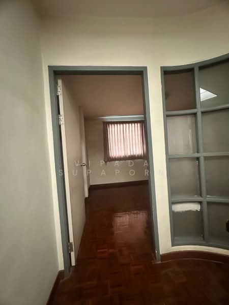 undefined, Bangkok, Chorake Bua, Lat Phrao, Bangkok, 4 Bedrooms, 68 sqm, Townhouse For Sale, by Vipada Supaporn, 500327256 - DDproperty.com
