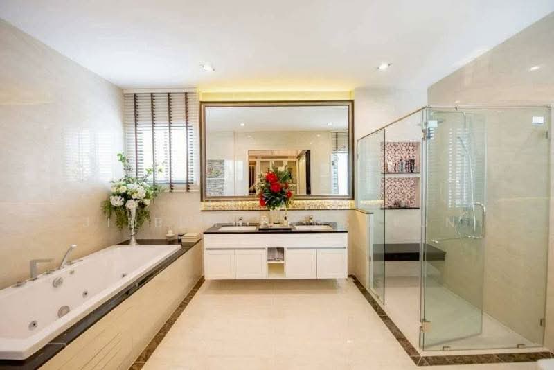 The Grand Lux Bangna-Suanluang : เดอะ แกรนด์ ลักซ์ บางนา-สวนหลวง, กรุงเทพ, ถนนกาญจนาภิเษก, ดอกไม้, ประเวศ, กรุงเทพ, 537 ตร.ม., บ้านเดี่ยว ให้เช่า, โดย Walapa Jidbumrungsakun, 500327265 - DDproperty.com