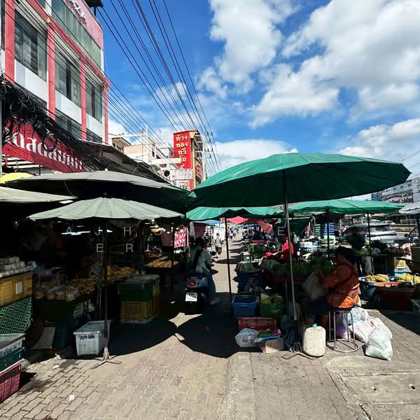 ตึกแถว3ชั้น 19ตรว. ข้างตลาดสมภพพลาซ่า อ้อมใหญ่, นครปฐม, อ้อมใหญ่, สามพราน, นครปฐม, 250 ตร.ม., ตึกแถว-อาคารพาณิชย์ ขาย, โดย AJHOMECENTER-คุณหยก, 500327270 - DDproperty.com