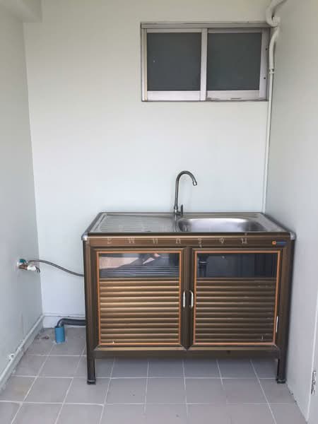 Lumpini Center Happyland, Bangkok, A2 Happy Land Sai 1 Road, Khlong Chan, Bang Kapi, Bangkok, Studio, 26 sqm, Condo For Sale, by ไรวินทร์ ศิระพหลรุจน์, 500327277 - DDproperty.com