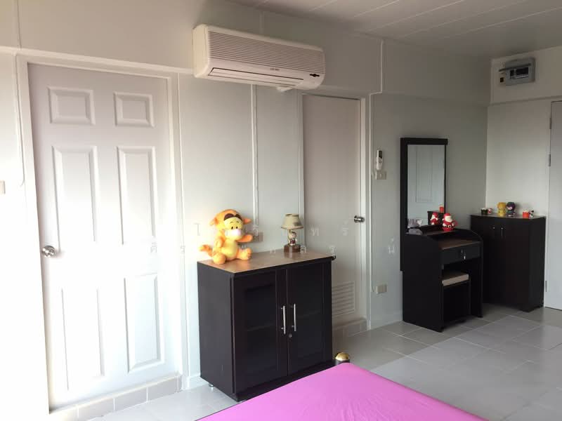 Lumpini Center Happyland, Bangkok, A2 Happy Land Sai 1 Road, Khlong Chan, Bang Kapi, Bangkok, Studio, 26 sqm, Condo For Sale, by ไรวินทร์ ศิระพหลรุจน์, 500327277 - DDproperty.com