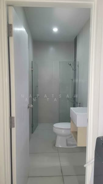 4-BR House, Bangkok, Khan Na Yao, Bangkok, 4 Bedrooms, 168 sqm, Single Detached House For Sale, by Napatsawan Tamjorhor, 500327278 - DDproperty.com