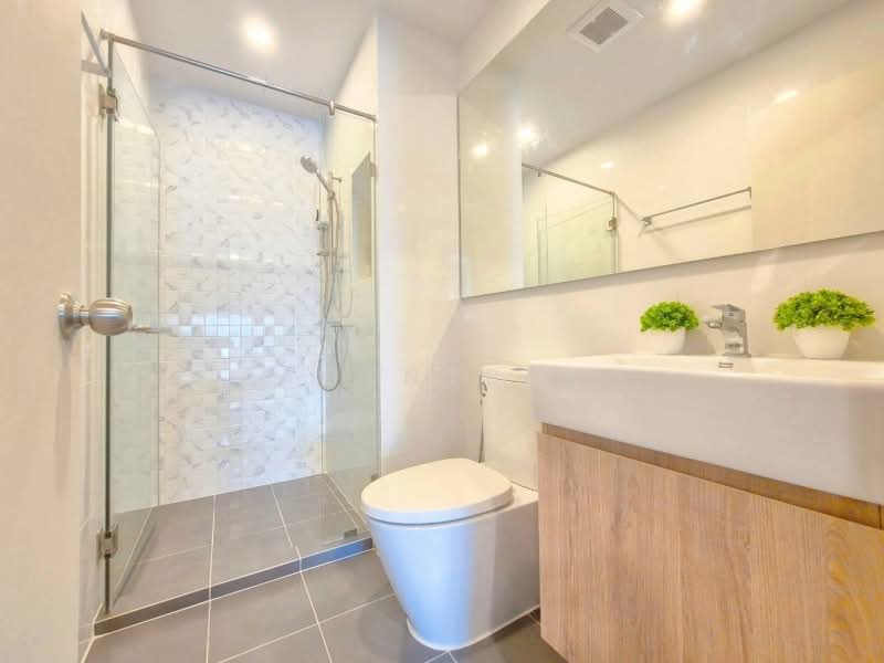 Chewathai Pinklao, Bangkok, Arun Amarin Road, Bang Yi Khan, Bang Phlat, Bangkok, 1 Bedroom, 30 sqm, Condo For Rent, by Agentbkk, 500327282 - DDproperty.com