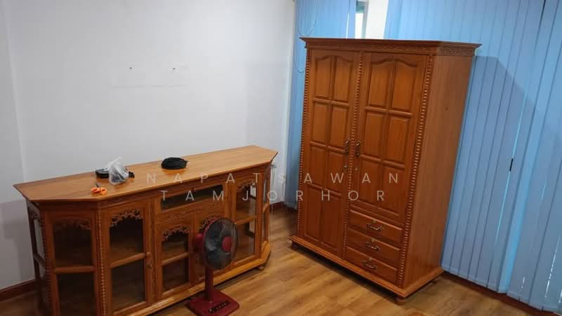 ทาวน์เฮ้าส์ 3-ห้องนอน, กรุงเทพ, ลาดพร้าว, กรุงเทพ, 263 ตร.ม., ทาวน์เฮ้าส์ ให้เช่า, โดย Napatsawan Tamjorhor, 500327287 - DDproperty.com