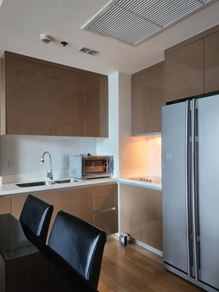 Siri At Sukhumvit, Bangkok, 902 Sukhumvit Road, Phra Kanong, Khlong Toei, Bangkok, 2 Bedrooms, 68 sqm, Condo For Rent, by Napatsawan Tamjorhor, 500327316 - DDproperty.com