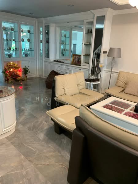 5-BR Townhouse, Chon Buri (Pattaya), Nong Pru, Bang Lamung (Pattaya), Chon Buri (Pattaya), 5 Bedrooms, 400 sqm, Townhouse For Sale, by Harrison Chong, 500327328 - DDproperty.com