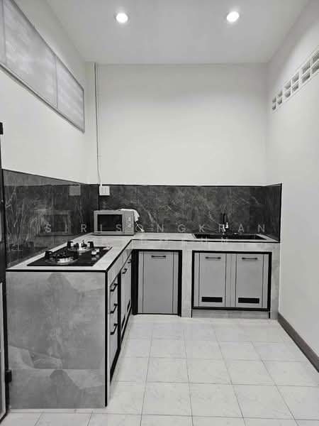 3-BR Townhouse, Chon Buri (Pattaya), Na Kloe, Bang Lamung (Pattaya), Chon Buri (Pattaya), 3 Bedrooms, 167 sqm, Townhouse For Rent, by Sirisongkran Kasemkun, 500327364 - DDproperty.com