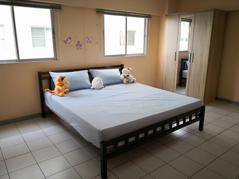 Lumpini Center Happyland, Bangkok, A2 Happy Land Sai 1 Road, Khlong Chan, Bang Kapi, Bangkok, Studio, 28 sqm, Condo For Sale, by ไรวินทร์ ศิระพหลรุจน์, 500327371 - DDproperty.com