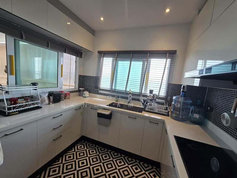 View Talay 8, Chon Buri (Pattaya), 159 Soi Jomtien 14, Nong Pru, Bang Lamung (Pattaya), Chon Buri (Pattaya), 2 Bedrooms, 142 sqm, Condo For Sale, by Regina Nuengjamnong, 500327404 - DDproperty.com