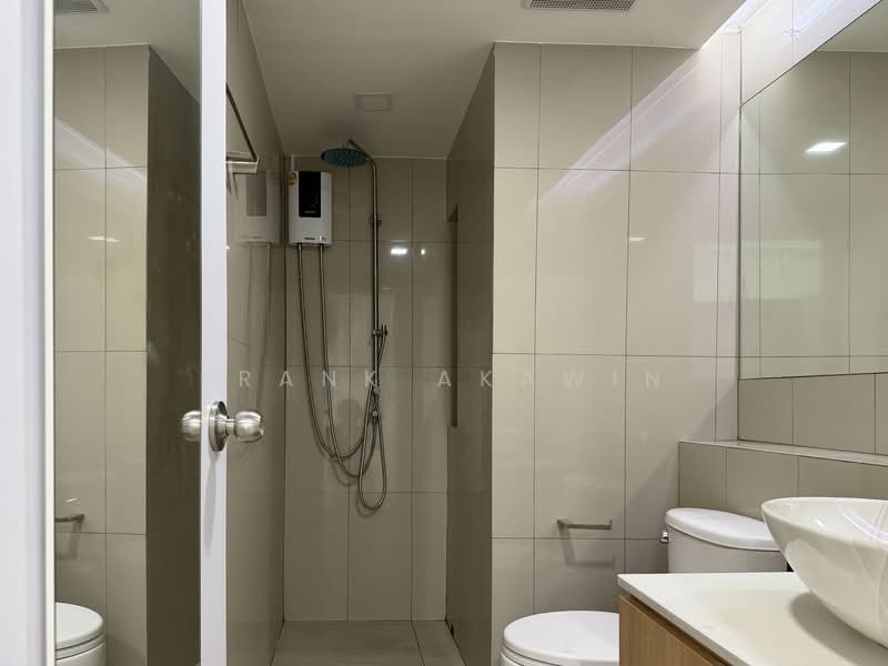 The Waterford Sukhumvit 50, Bangkok, 890 Soi Sukhumvit 50, Phra Kanong, Khlong Toei, Bangkok, 2 Bedrooms, 75 sqm, Condo For Sale, by Frank Akawin, 500327435 - DDproperty.com