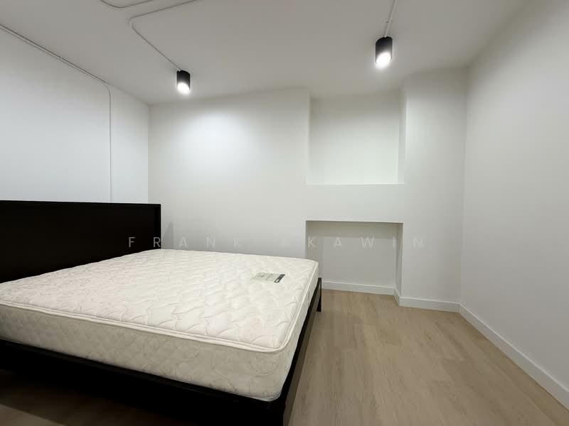 The Waterford Sukhumvit 50, Bangkok, 890 Soi Sukhumvit 50, Phra Kanong, Khlong Toei, Bangkok, 2 Bedrooms, 75 sqm, Condo For Sale, by Frank Akawin, 500327435 - DDproperty.com