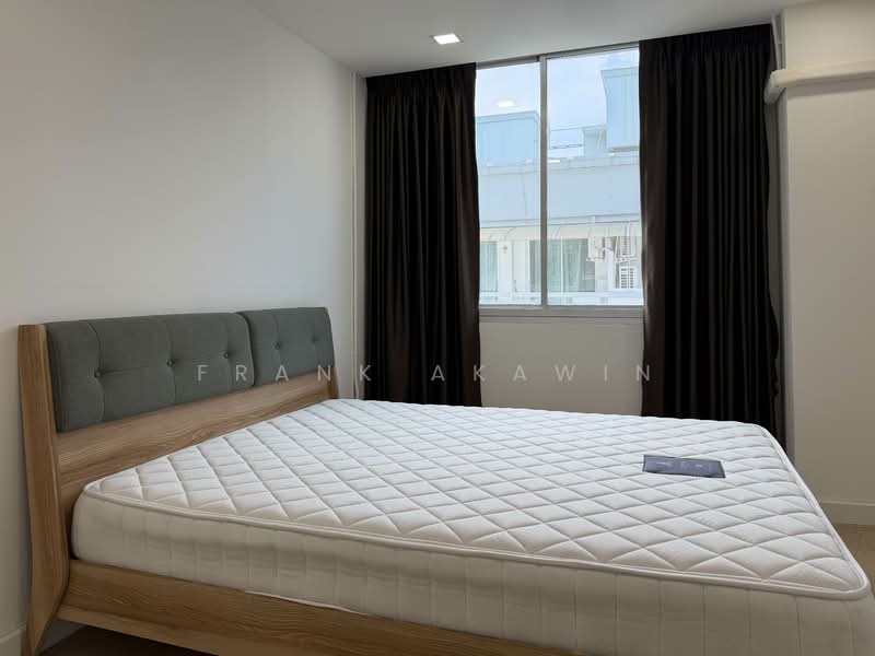 The Waterford Sukhumvit 50, Bangkok, 890 Soi Sukhumvit 50, Phra Kanong, Khlong Toei, Bangkok, 2 Bedrooms, 75 sqm, Condo For Sale, by Frank Akawin, 500327435 - DDproperty.com