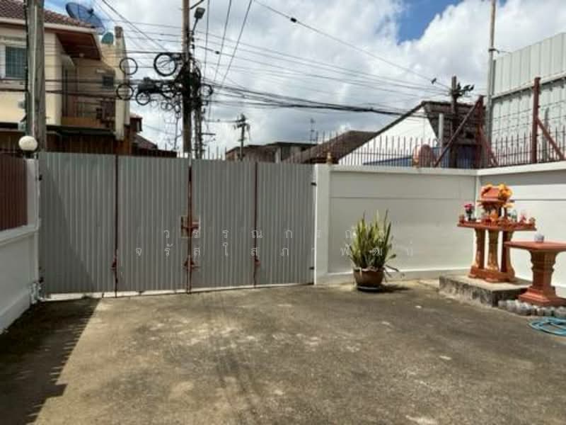 ลาดพร้าว, กรุงเทพ, จรเข้บัว, ลาดพร้าว, กรุงเทพ, 90 ตร.ม., ทาวน์เฮ้าส์ ให้เช่า, โดย วรรณกรณัฐ จรัสโสภาพัฒน์, 500327466 - DDproperty.com