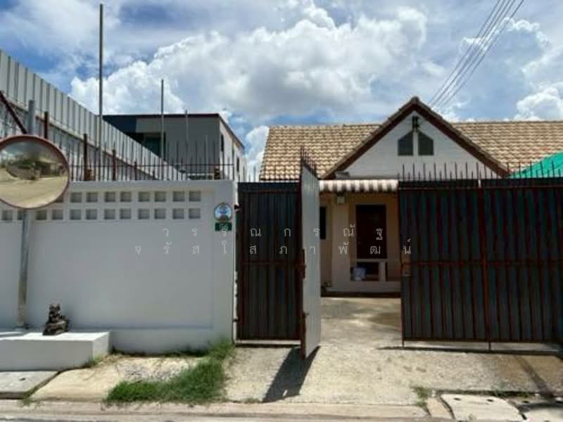 ลาดพร้าว, Bangkok, Chorake Bua, Lat Phrao, Bangkok, 1 Bedroom, 90 sqm, Townhouse For Rent, by Vannagornnat Charatsoparputh, 500327466 - DDproperty.com