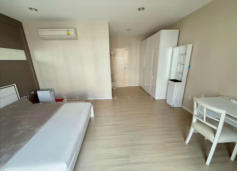 Baan Klang Muang Kaset-Nawamin, Bangkok, Soi Nawamin 70 Yeak 11-2, Khlong Kum, Bueng Kum, Bangkok, 3 Bedrooms, 166 sqm, Townhouse For Rent, by ปรินทร์ญาดา ชิณโชติ, 500327498 - DDproperty.com