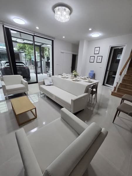 Baan Klang Muang Classe Ekkamai-Ramintra : บ้านกลางเมือง คลาสเซ่ เอกมัย-รามอินทรา, กรุงเทพ, ถนนสุคนธสวัสดิ์, ลาดพร้าว, กรุงเทพ, 320 ตร.ม., บ้านเดี่ยว ให้เช่า, โดย Eric ., 500327627 - DDproperty.com