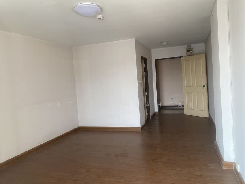 B Condo : บี คอนโด, สมุทรปราการ, ถนนบางนา-ตราด กม.5, บางแก้ว, บางพลี, สมุทรปราการ, 30 ตร.ม., คอนโด ขาย, โดย Netsanthiah Ai, 500327635 - DDproperty.com