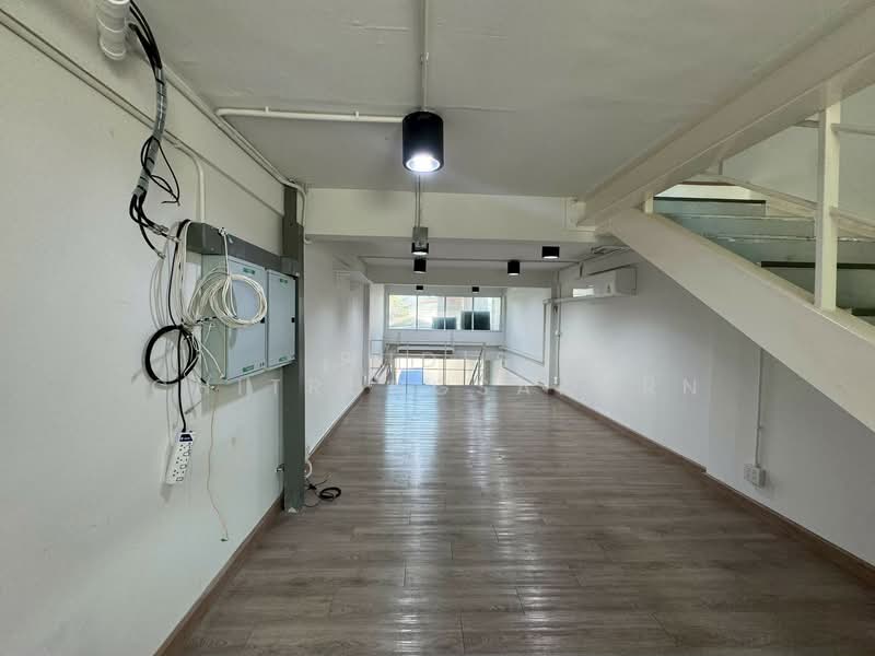 Commercial Building for Rent – Nanglinchee / Yen Akat, Bangkok, Chong Nonsi, Yan Nawa, Bangkok, , 280 sqm, Shophouse For Rent, by Pudis Chitrungsakorn, 500327643 - DDproperty.com