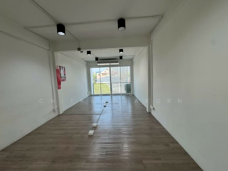 Commercial Building for Rent – Nanglinchee / Yen Akat, Bangkok, Chong Nonsi, Yan Nawa, Bangkok, , 280 sqm, Shophouse For Rent, by Pudis Chitrungsakorn, 500327643 - DDproperty.com