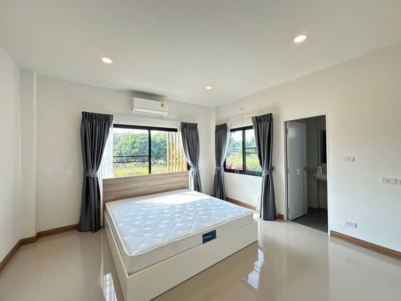Garden house for sale, modern style Fully furnished 164.9 sq w. Near Nong Nooch Garden, Chiang Mai, Nong Harn, San Sai, Chiang Mai, 3 Bedrooms, 167 sqm, Single Detached House For Sale, by หทัยรัตน์ จรัสอุไรสิน, 500327713 - DDproperty.com
