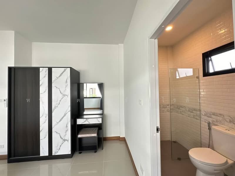 บ้านสวน สไตล์โมเดิร์น เฟอร์นิเจอร์ครบ 164.9 ตร.ว. หลังสวนนงนุชพัทยา, เชียงใหม่, หนองหาร, สันทราย, เชียงใหม่, 167 ตร.ม., บ้านเดี่ยว ขาย, โดย หทัยรัตน์ จรัสอุไรสิน, 500327713 - DDproperty.com