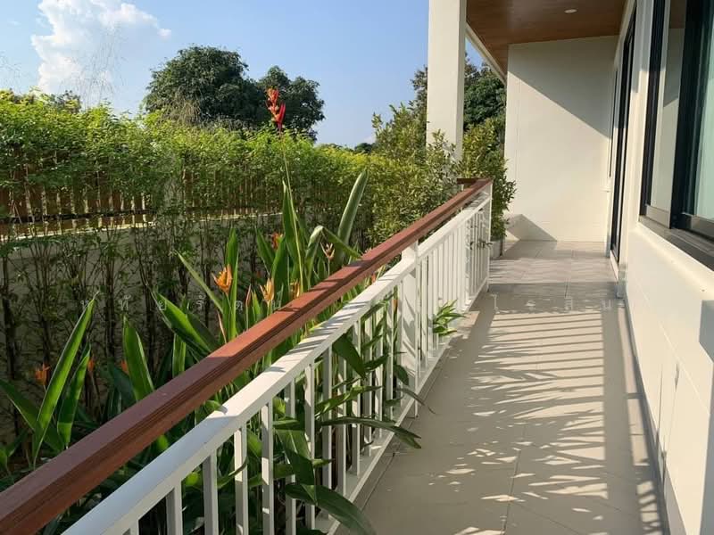 บ้านสวน สไตล์โมเดิร์น เฟอร์นิเจอร์ครบ 164.9 ตร.ว. หลังสวนนงนุชพัทยา, เชียงใหม่, หนองหาร, สันทราย, เชียงใหม่, 167 ตร.ม., บ้านเดี่ยว ขาย, โดย หทัยรัตน์ จรัสอุไรสิน, 500327713 - DDproperty.com