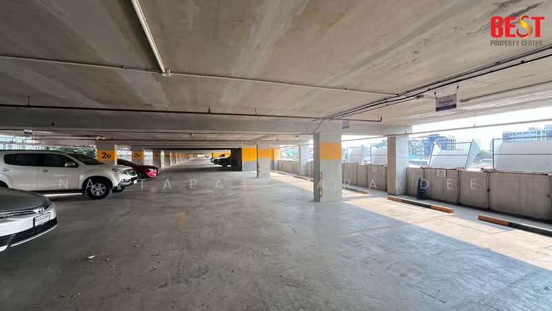 อาคารสำนักงานใจกลางรัชดา, Bangkok, Jom Phon, Chatuchak, Bangkok, , 1,880 sqm, Office Space For Rent, by Nantapat Warakdee, 500327718 - DDproperty.com