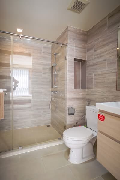 Maestro 03 Ratchada-Rama 9, Bangkok, Soi Ratchadaphisek 3 Ratchadaphisek Road, Din Daeng, Bangkok, 2 Bedrooms, 66 sqm, Condo For Sale, by Fazwaz (Thailand) Co., Ltd., 500327722 - DDproperty.com