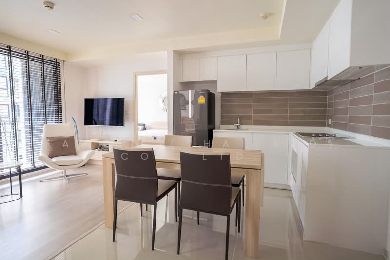 Maestro 03 Ratchada-Rama 9, Bangkok, Soi Ratchadaphisek 3 Ratchadaphisek Road, Din Daeng, Bangkok, 2 Bedrooms, 66 sqm, Condo For Sale, by Fazwaz (Thailand) Co., Ltd., 500327722 - DDproperty.com