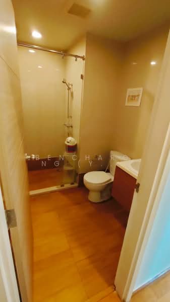 HIVE Taksin, Bangkok, 18 1 Soi, Khlong Ton Sai, Khlong San, Bangkok, 2 Bedrooms, 65 sqm, Condo For Rent, by Bencharong (Yok) Treerat-a-na-wat, 500327754 - DDproperty.com