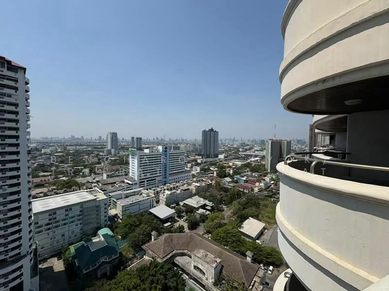 Floraville Condominium : ฟลอร่าวิลล์ คอนโดมิเนียม, กรุงเทพ, 51 พัฒนาการ, สวนหลวง, กรุงเทพ, 160 ตร.ม., คอนโด ขาย, โดย Bencharong (Yok) Treerat-a-na-wat, 500327847 - DDproperty.com