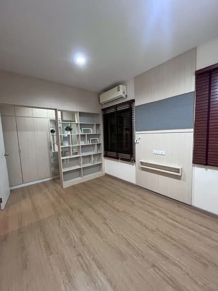 Eigen Premium Townhome Pattanakarn : ไอเจ้นท์ พรีเมียม ทาวน์โฮม พัฒนาการ, กรุงเทพ, ซอยพัฒนาการ 99 ถนนพัฒนาการตัดใหม่, ประเวศ, กรุงเทพ, 168 ตร.ม., ทาวน์เฮ้าส์ ให้เช่า, โดย Khun Jane, 500327867 - DDproperty.com