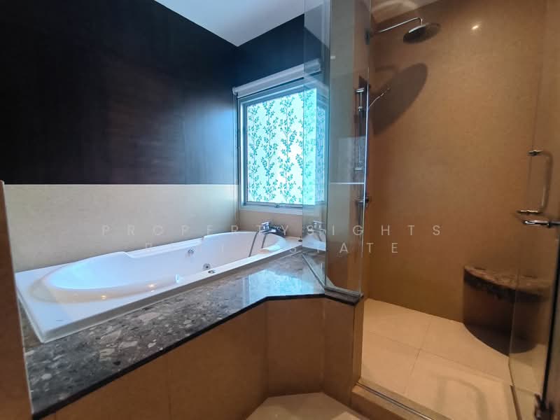 Royal Residence Park, Bangkok, 99 Royal Resident Park Lumphini, Lumphini, Pathum Wan, Bangkok, 4 Bedrooms, 275 sqm, Condo For Rent, by PROPERTYSIGHTS REAL ESTATE, 500327933 - DDproperty.com
