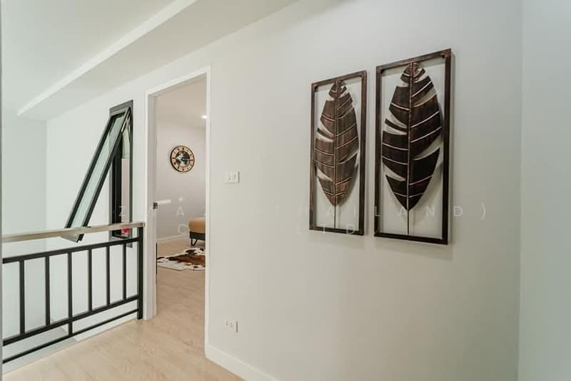Spacious 3BR Townhouse for Rent in Mae Hia Chiang Mai | 240 SqM, Chiang Mai, Mae Hia, Muang Chiang Mai, Chiang Mai, 3 Bedrooms, 241 sqm, Townhouse For Rent, by Fazwaz (Thailand) Co., Ltd., 500327939 - DDproperty.com