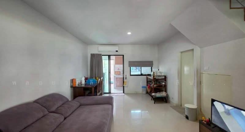 Baan Klang Muang Ratchaphruek Sathorn, Nonthaburi, Ratchaphruek Bang Khanun, Bang Khanun, Bang Kruai, Nonthaburi, 3 Bedrooms, 141 sqm, Townhouse For Sale, by คุณ พลอยวาลินน์ (วาลินน์), 500327959 - DDproperty.com