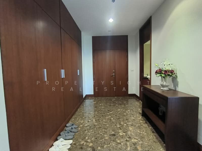 Royal Residence Park, Bangkok, 99 Royal Resident Park Lumphini, Lumphini, Pathum Wan, Bangkok, 3 Bedrooms, 220 sqm, Condo For Rent, by PROPERTYSIGHTS REAL ESTATE, 500328004 - DDproperty.com