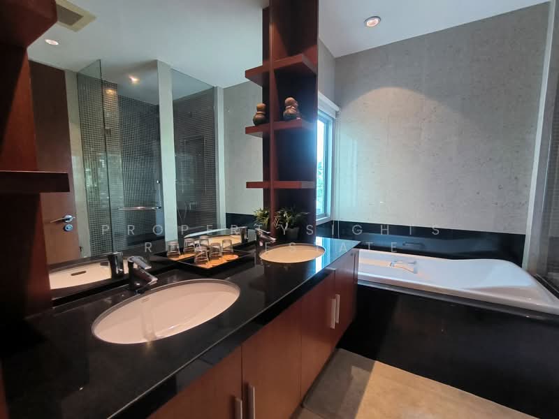 Royal Residence Park, Bangkok, 99 Royal Resident Park Lumphini, Lumphini, Pathum Wan, Bangkok, 3 Bedrooms, 220 sqm, Condo For Rent, by PROPERTYSIGHTS REAL ESTATE, 500328004 - DDproperty.com