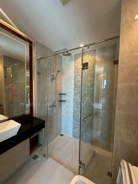 The Riviera Ocean Drive, Chon Buri (Pattaya), Jomtien Second Rd, Nong Pru, Bang Lamung (Pattaya), Chon Buri (Pattaya), 1 Bedroom, 31 sqm, Condo For Sale, by Regina Nuengjamnong, 500328009 - DDproperty.com