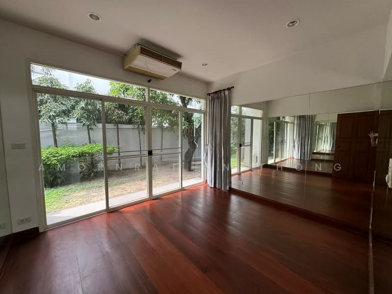 House, Bangkok, Khlong Tan Nua, Watthana, Bangkok, 4 Bedrooms, 400 sqm, Single Detached House For Rent, by Amornrat On-Thong, 500328011 - DDproperty.com
