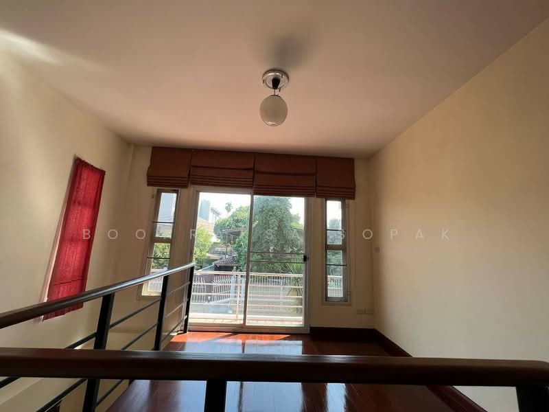 บ้าน 3-ห้องนอน, กรุงเทพ, คลองตันเหนือ, วัฒนา, กรุงเทพ, 160 ตร.ม., บ้านเดี่ยว ให้เช่า, โดย Boonraksa Sopak, 500328108 - DDproperty.com